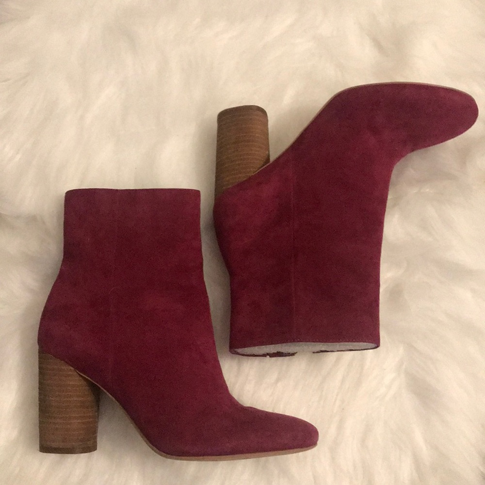 Sam Edelman Corra booties in cranberry suede